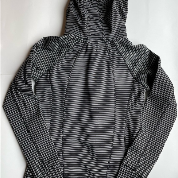 90 Degree by Reflex Black And White Fleece Lined Zip Jacket size small - Picture 6 of 7